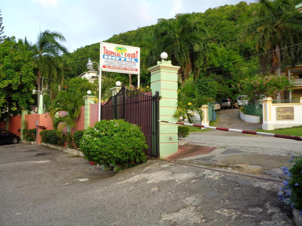 Tropical Court Hotel Montego Bay Exterior photo